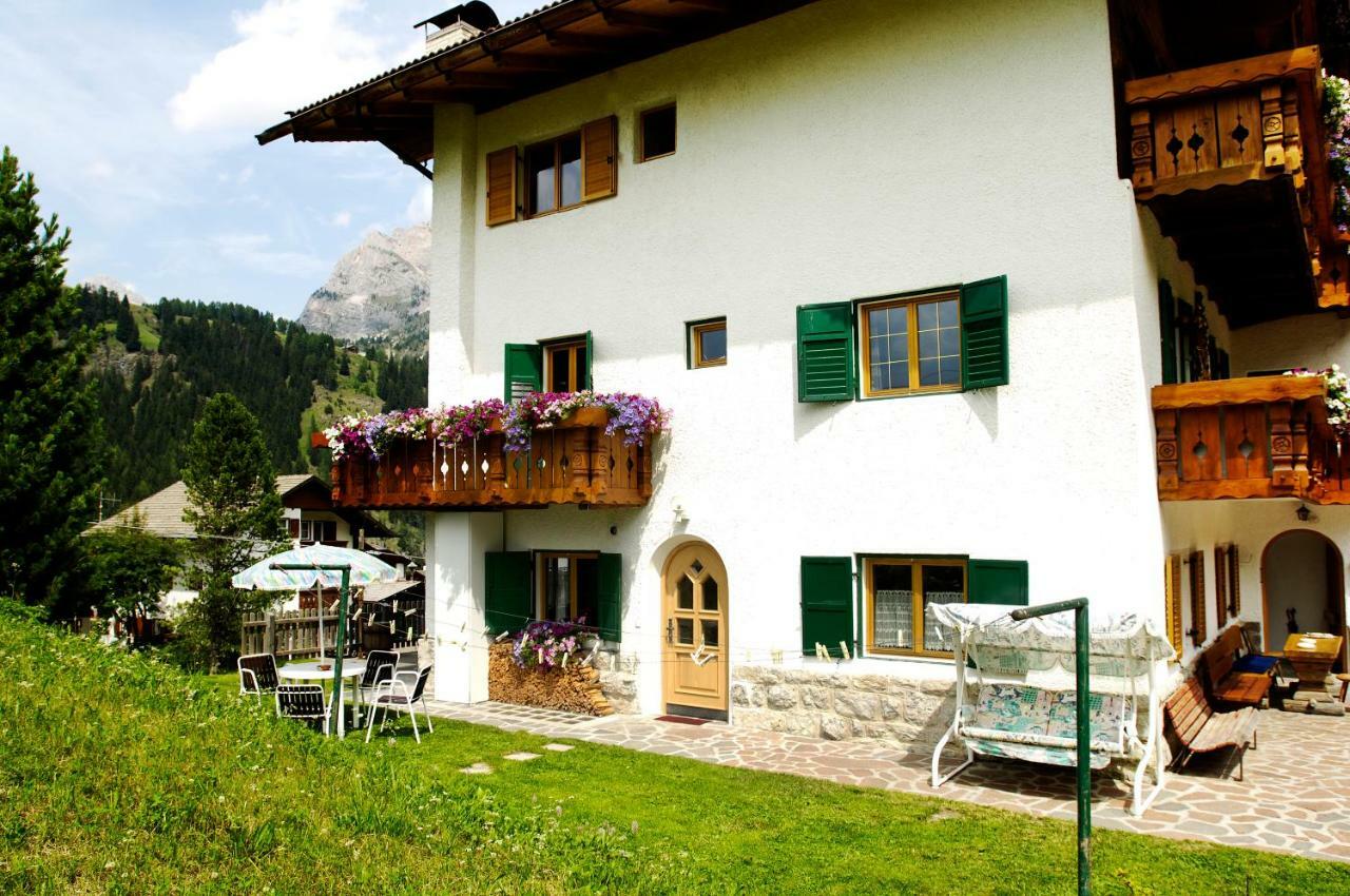 Villa Insam Apartment Selva di Val Gardena Exterior photo